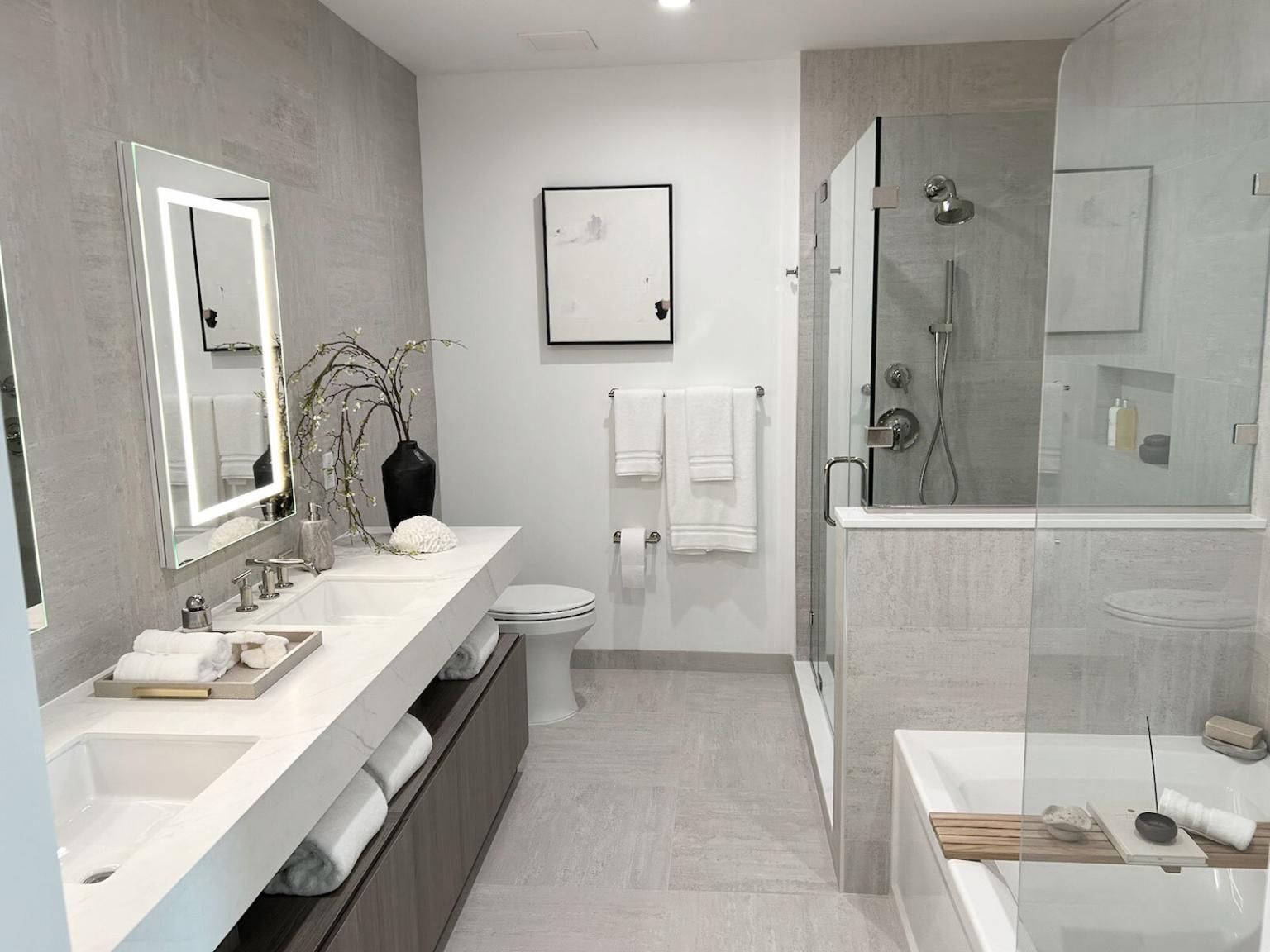 Choosing The Right Shower Door For Your Bathroom Layout - The ...
